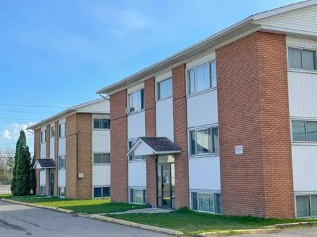 Hemlock Place Apartments | 420 A and B McNabb St, Sault Ste. Marie