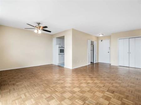 3801 Riverside Drive East | 3801 Riverside Drive East, Windsor