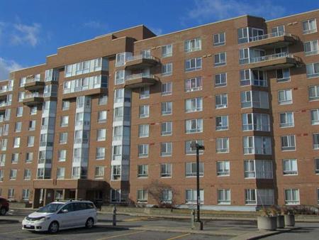 100 Medhurst Apartments | 100 Medhurst Drive, Ottawa