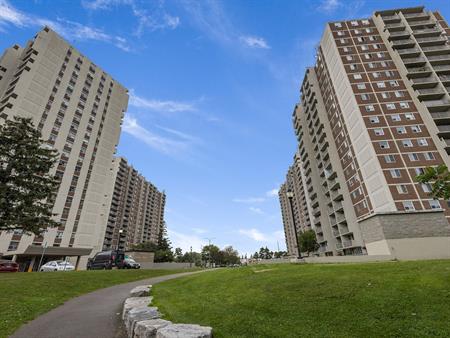 Highland Towers Apartments