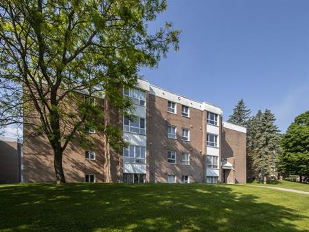 1340-1360 Kensington Parkway | 1340-1360 Kensington Parkway, Brockville