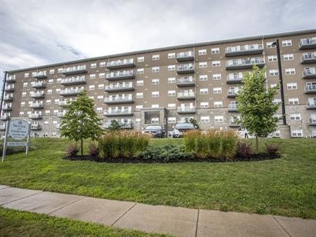 Harris Place Apartments | 555 Park Road North & 335 Dunsdon Street, Brantford