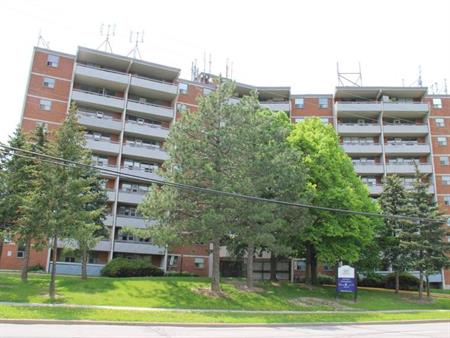 Glen Valley Apartments | 420 Greenhill Avenue, Hamilton