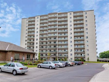 Beaverbrook Towers III | 1420 Beaverbrook Avenue, London