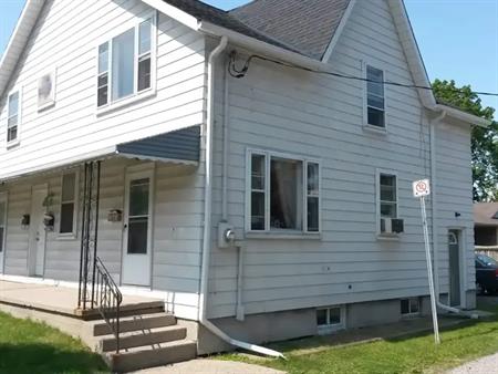 331-333 Mitton St N - 2 bedroom | 333 Mitton St N, Sarnia