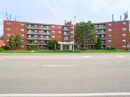 King Suites | 2673 King Street, Hamilton