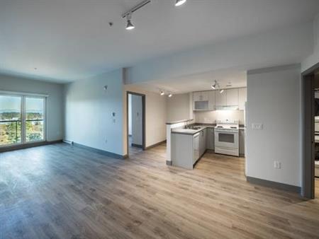 2 bdrm 2 bath for rent in Departure Bay