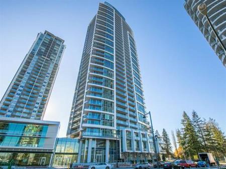 Surrey Central highrise 1 bedroom