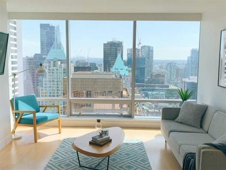 1B+ 1Ba 33RD Floor at Living Shangri-La (Downtown Vancouver)