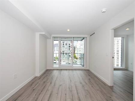 New 1 Bed + Flex with AC in Yaletown - Jan 1, 2025