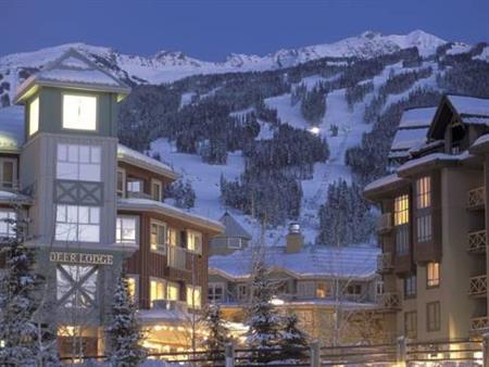 Studio suite located in the heart of Whistler village - Nov.1-30