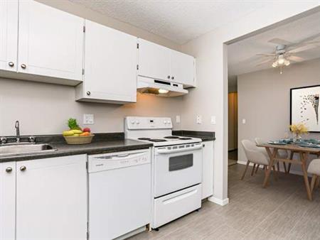 Broadview Meadows Apartments Sherwood Park | 128 Woodbridge Way, Sherwood Park