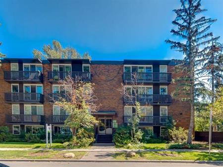 Sunnyside Gardens | 727 1st Ave NW, Calgary