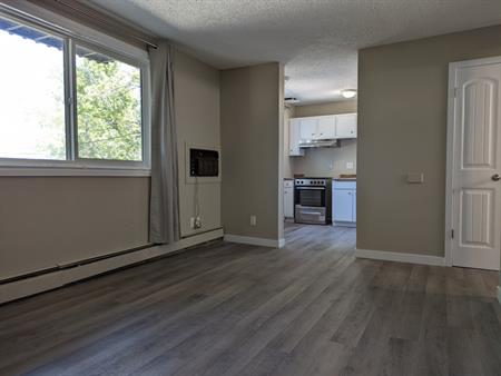 Edgar Estates | 1906 22 Street West, Saskatoon