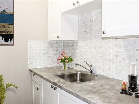 Queen City Apartments | 2025 Rose Street, Regina