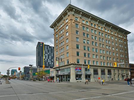 The Sterling Window Lofts | 283 Portage Avenue, Winnipeg