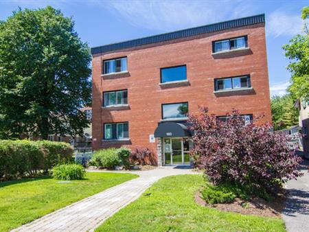 180 Beausoleil: Charming One Bedroom Units (Lowertown, Ottawa) | 180 Beausoleil Drive, Ottawa