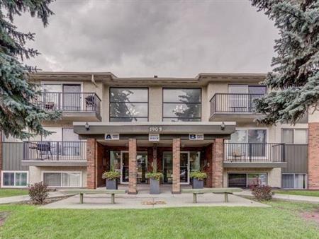 Mountainview Apartments | 1903 8th Avenue NE, Calgary