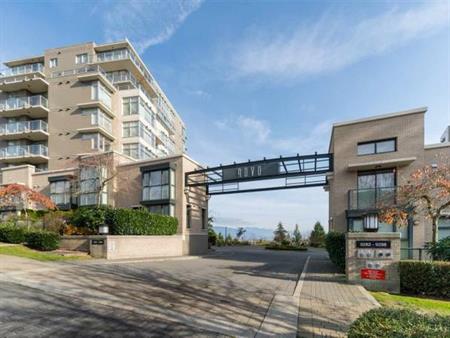 Unfurnished 2 beds 1 bath Apartment for Rent in SFU Burnaby Campus