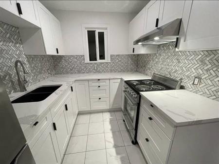 ►►► NEWLY RENOVATED MODERN, CHIC & COOL 1 BDRM......