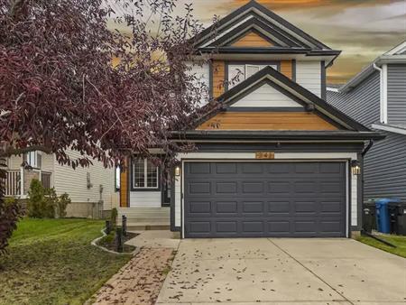 Beautiful renovated detached home | 243 Somerglen Road Southwest, Calgary