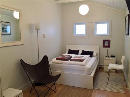 A FURNISHED STUDIO (INCL. UTILITIES)