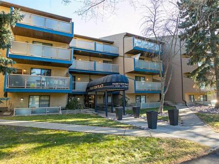 Parkview Place Apartments | 10345 118 Street, Edmonton