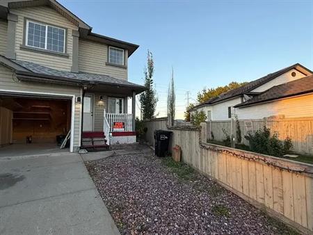 Cozy 3-Bed Duplex w/ Greenhouse, Garage, 2 Living Areas, & Finished Basement! | 7904 2 Avenue Southwest, Edmonton