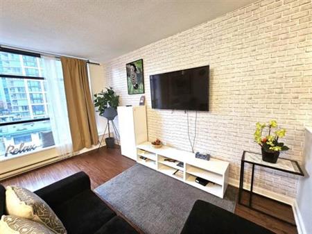 1249 Granville St 1 Bed Furnished