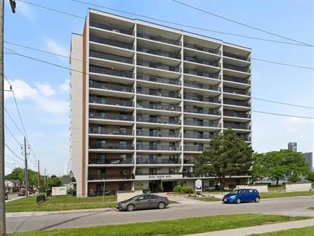 Royal Tower Apartments | 101 Langlois Ave, Windsor