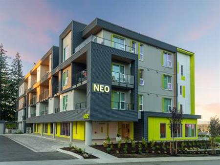 Neo Apartment Residences - 1 Bed 1 Bath