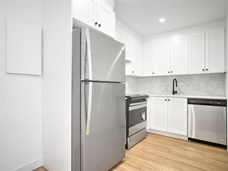 2 Bedroom - 5215 1re Avenue, Montréal