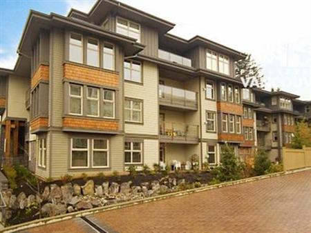 North Vancouver, Upper Lonsdale, 2 Bed