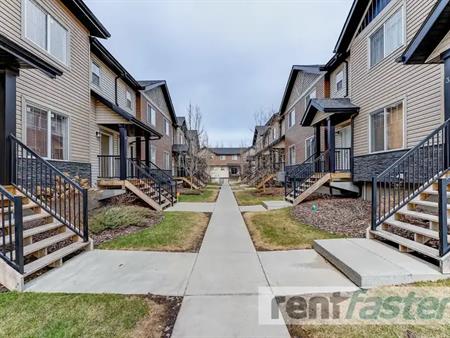 3bed/3bath Newly Renovated  Townhouse, double g | 37 - 12004 22 Avenue Southwest, Edmonton