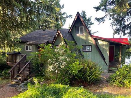 Ocean View Cabin