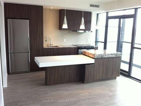 Jarvis/Charles Spacious 1Bdrm Flr To Ceiling Windows Lrg Balcony