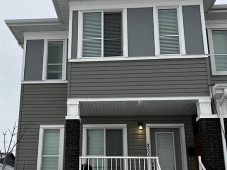 Furnished two-storey townhome for rent in Brighton!