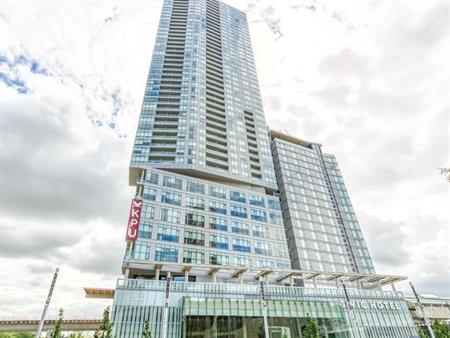 A one bed and one bath Condo in 13495 Central Avenue | 13495 Central Avenue, Surrey