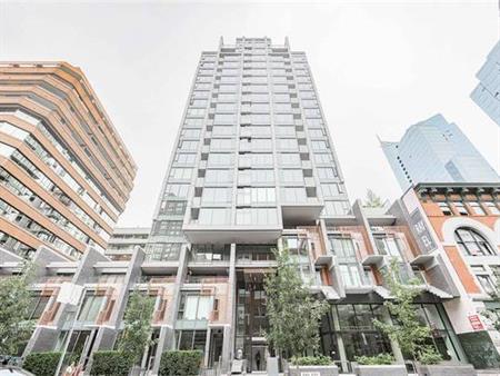 downtown on Hornby st 2 bed/2 bath plus den unit for rent