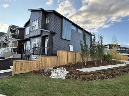 BRAND NEW 3 BEDROOM DUPLEX | 82 Aquila Dr NW, Calgary