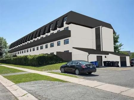 Algonquin (10 Runnymede) | 10 Runnymede Road, Kingston