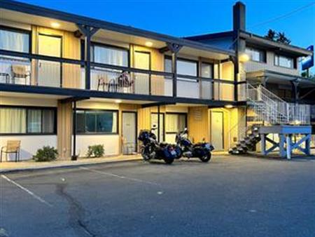 Nanaimo | Cozy Furnished Suites | Flexible Stays, No Lease Required!