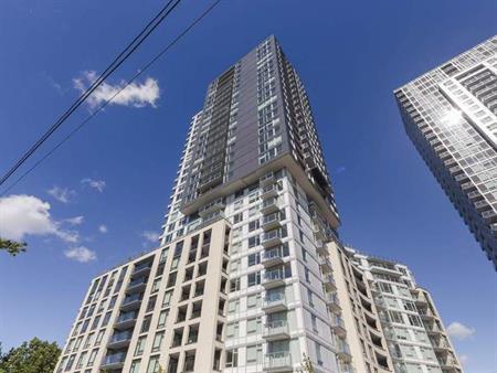 Wall Centre at Central Park Tower 3 | 5470 Ormidale Street, Vancouver