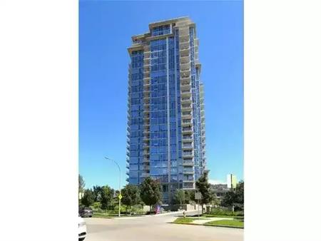 Lake Okanagan Skye Tower!! | 1075 Sunset Drive, Kelowna