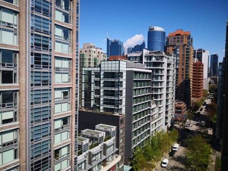 Downtown / Yaletown 2 bed + 2 bath (Vancouver)