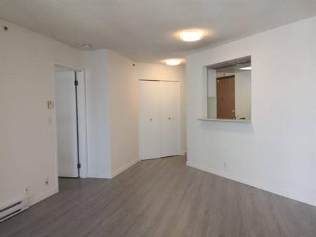 Downtown / Yaletown 2 bed + 2 bath (Vancouver)