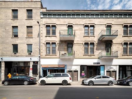 3 Bedroom - 1219 Rue Atateken, Montréal