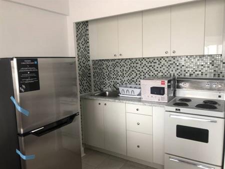 $960/ 1br - 2,1/2All included , full new furnished ,brand new, metrof