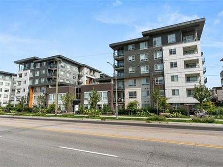 New 2 beds + 2 baths condo in Willoughby Langley