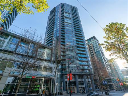 TV Towers 1 & 2 | 233 Robson Street, Vancouver